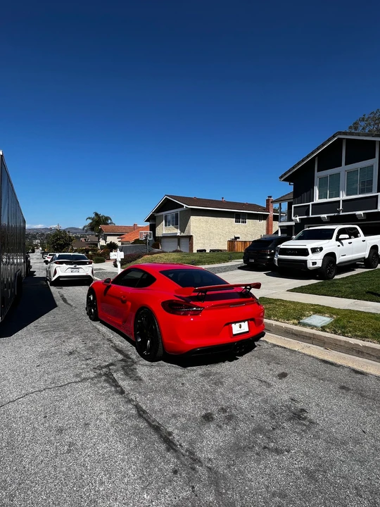 2016 Porsche 981 Cayman GT4 - Image 9 of 12