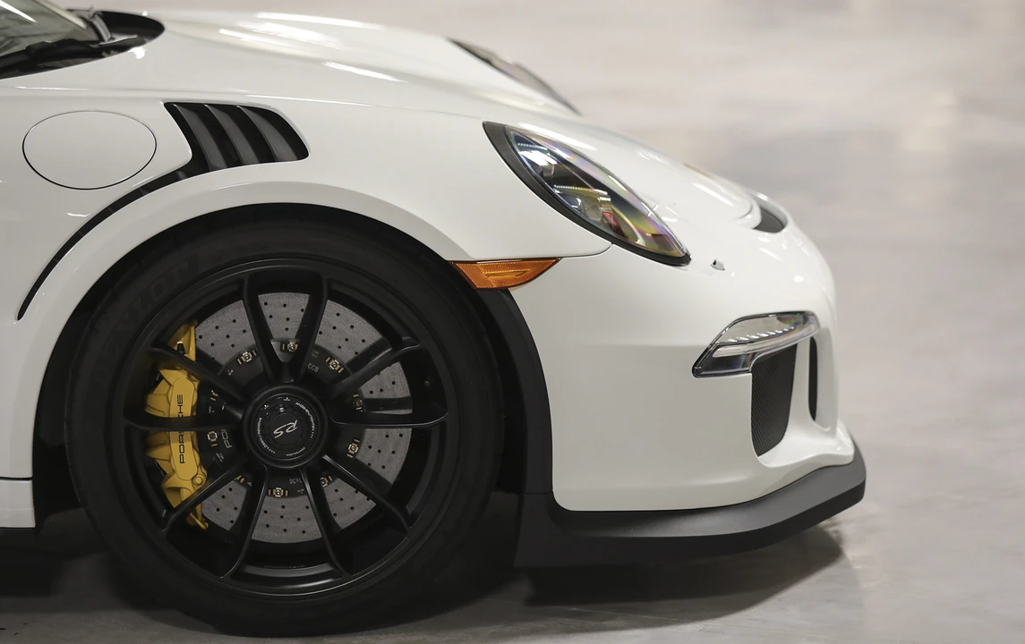2016 Porsche 991 GT3 RS - Image 16 of 24