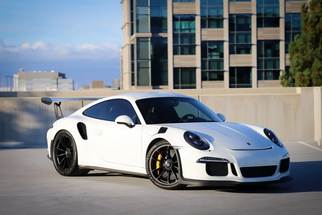 2016 Porsche 991 GT3 RS - Image 2 of 8