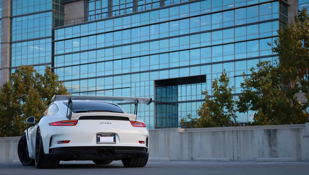 2016 Porsche 991 GT3 RS - Image 5 of 8