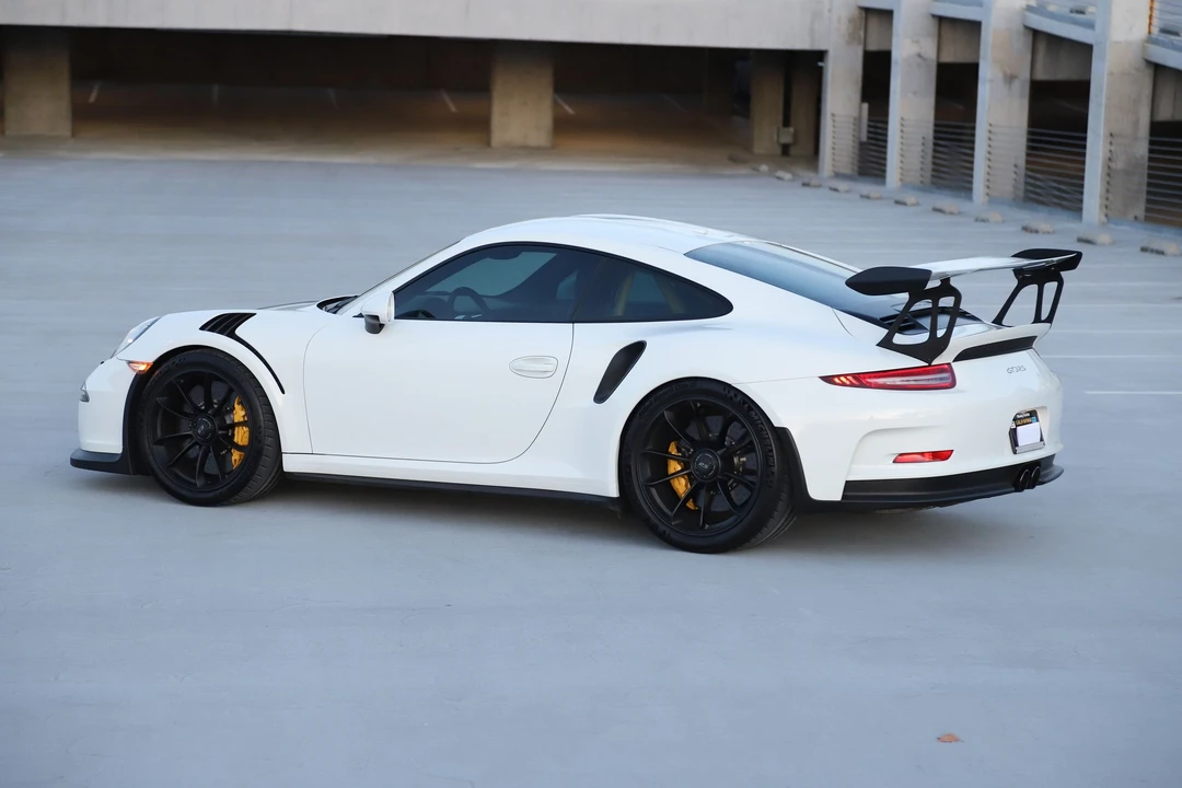 2016 Porsche 991 GT3 RS - Image 3 of 8