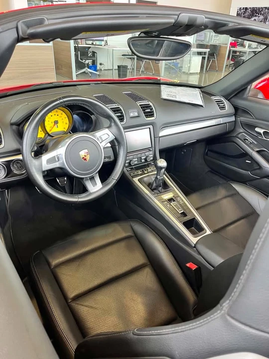 2016 Porsche 981 Boxster - Image 8 of 9