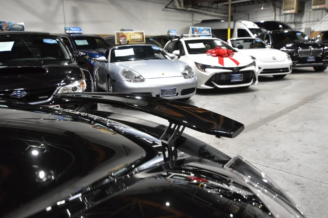 2016 Porsche 981 Boxster - Image 9 of 21