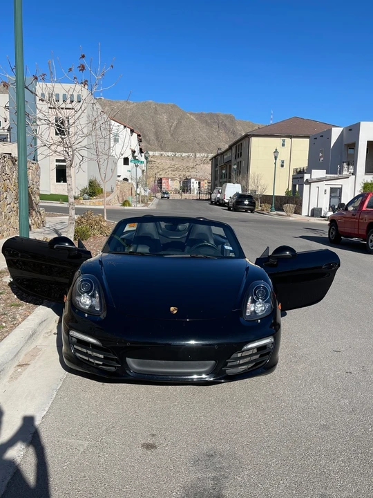 2016 Porsche 981 Boxster - Image 17 of 31