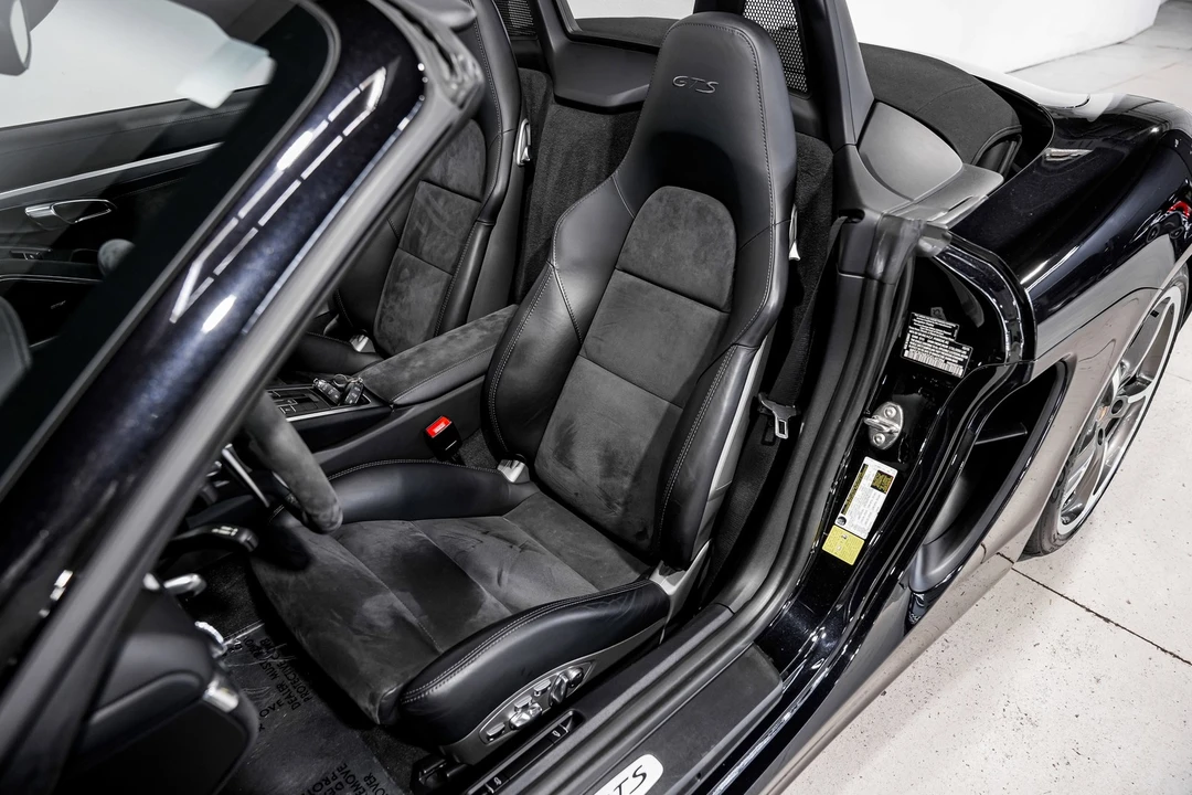 2016 Porsche 981 Boxster GTS - Image 20 of 21