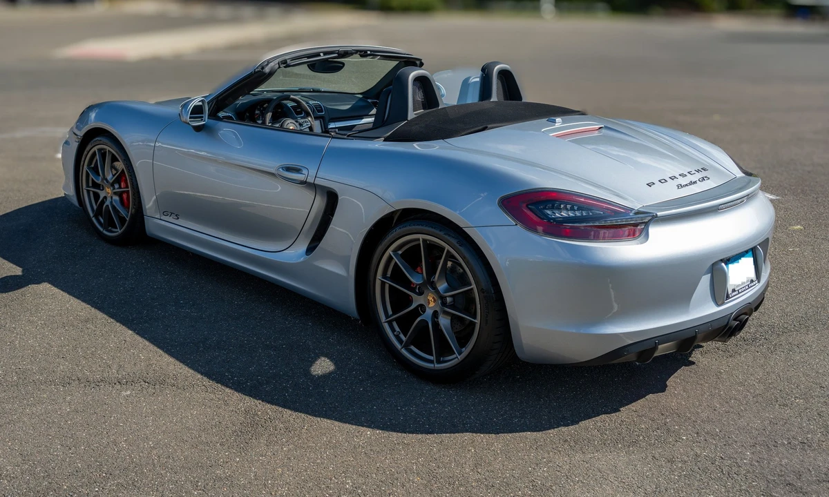 2016 Porsche 981 Boxster GTS - Image 3 of 16