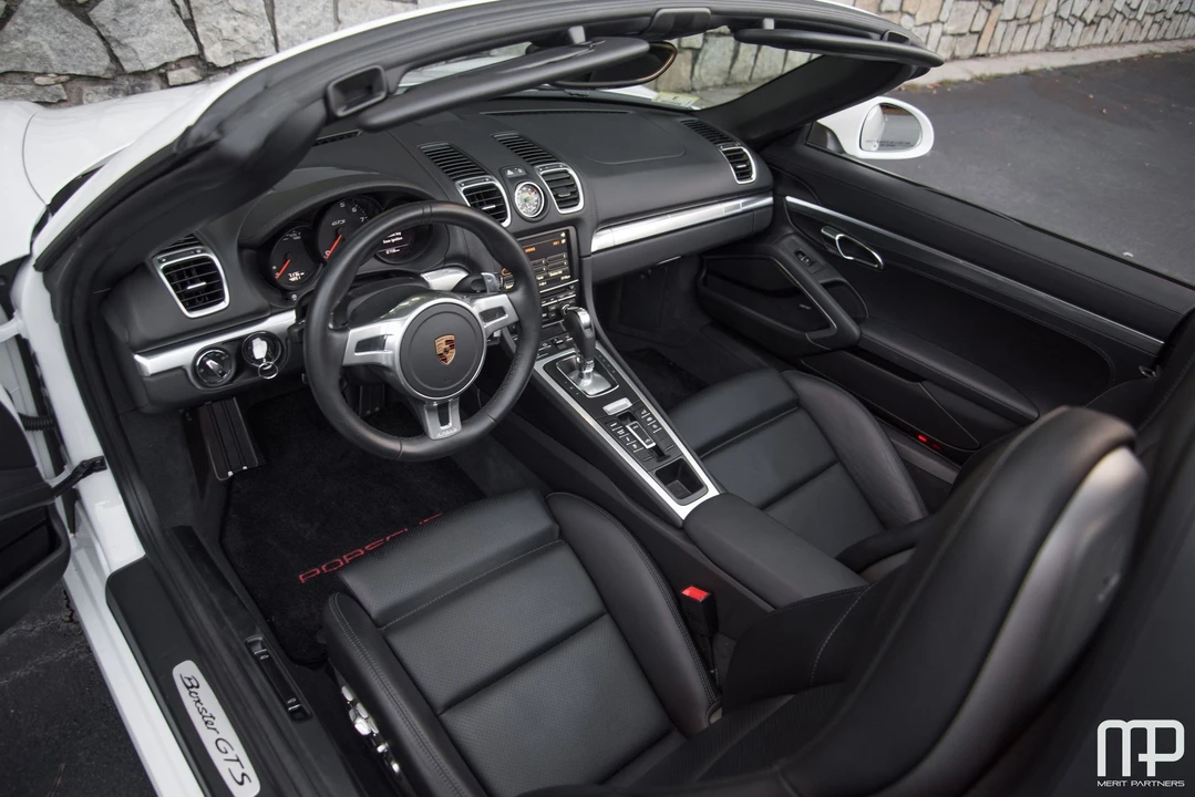 2016 Porsche 981 Boxster GTS - Image 17 of 31
