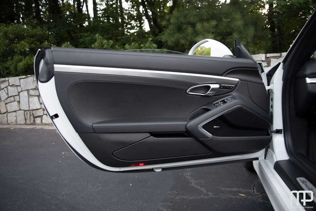 2016 Porsche 981 Boxster GTS - Image 28 of 31