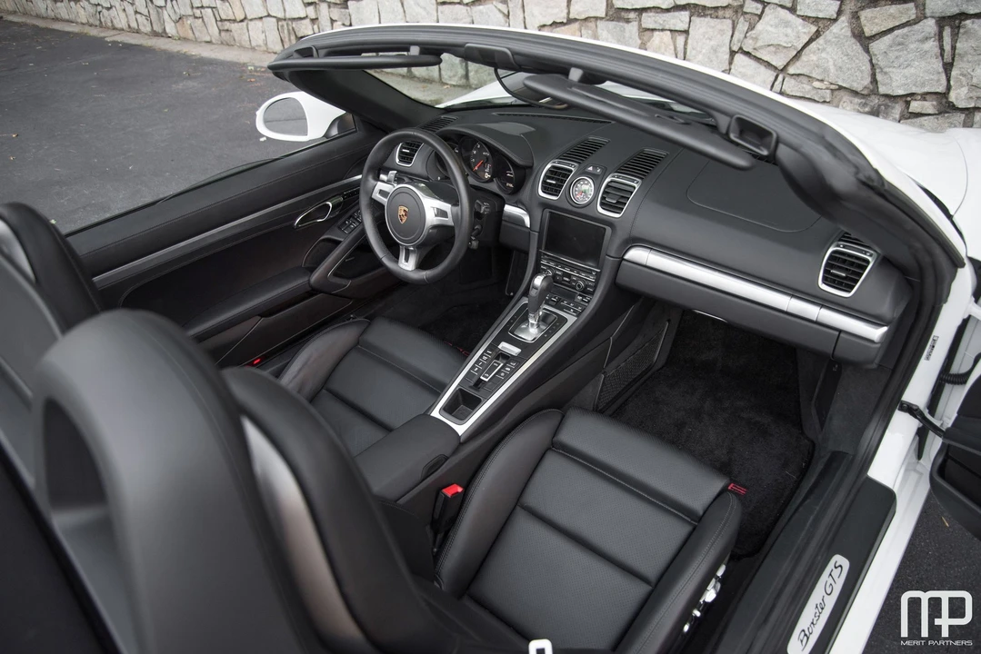 2016 Porsche 981 Boxster GTS - Image 22 of 31