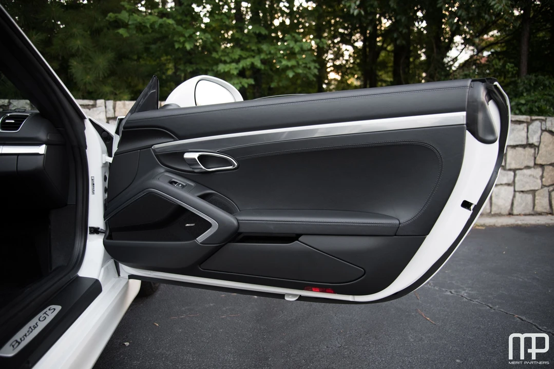 2016 Porsche 981 Boxster GTS - Image 29 of 31