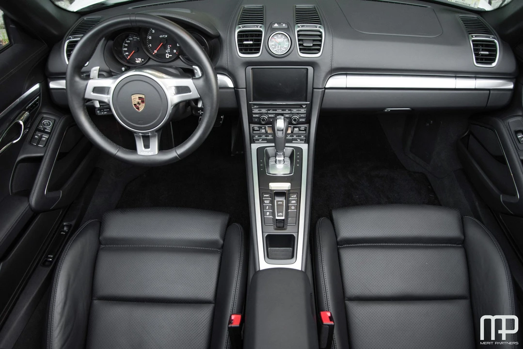 2016 Porsche 981 Boxster GTS - Image 18 of 31