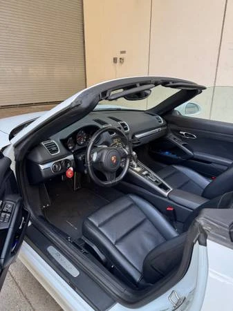 2016 Porsche 981 Boxster - Image 11 of 19