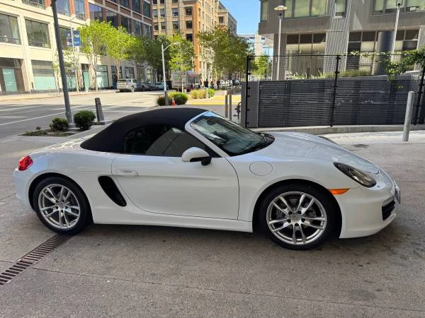 2016 Porsche 981 Boxster - Image 15 of 19