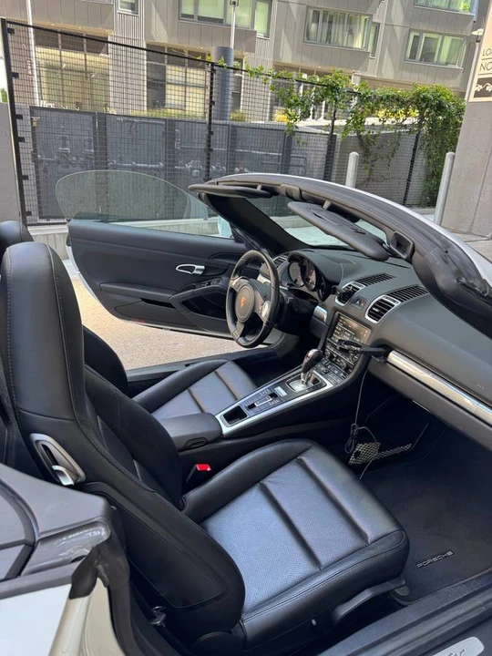 2016 Porsche Boxster - Image 12 of 19
