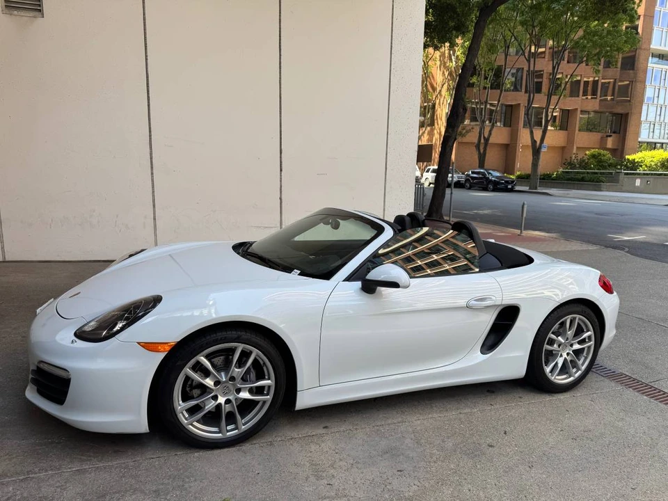 2016 Porsche Boxster - Image 9 of 19