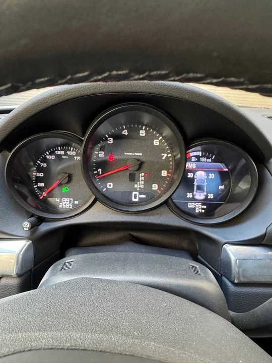 2016 Porsche Boxster - Image 16 of 19