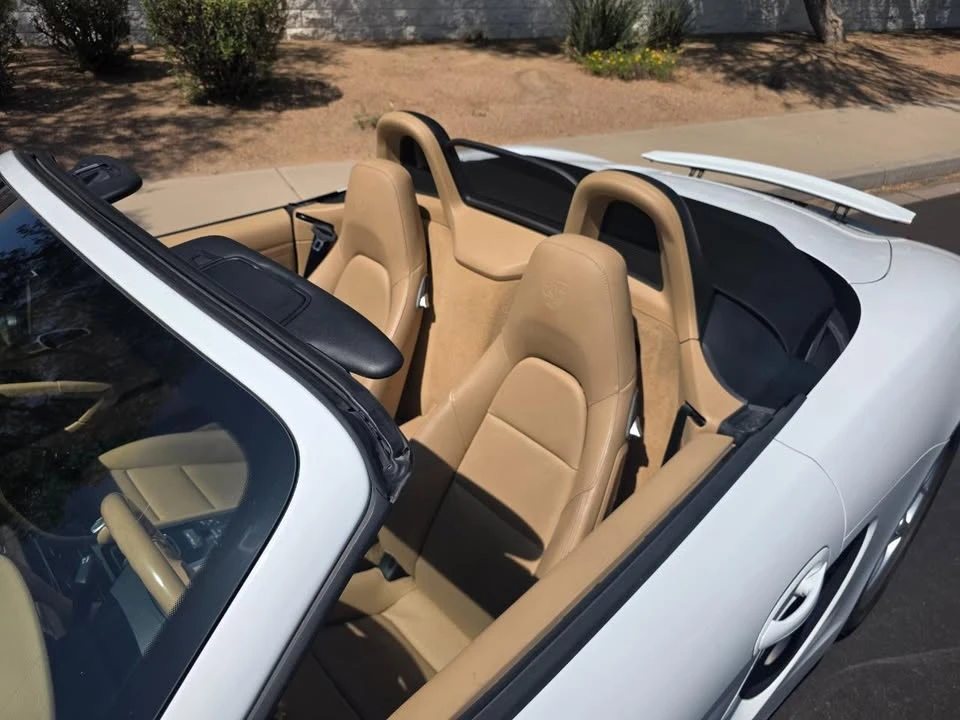 2016 Porsche 981 Boxster - Image 8 of 20