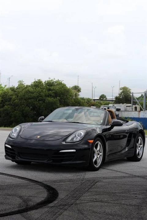 2016 Porsche 718 Boxster Spyder RS - Image 2 of 15