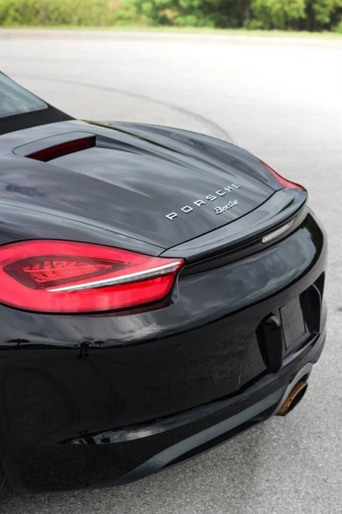 2016 Porsche 718 Boxster Spyder RS - Image 7 of 15