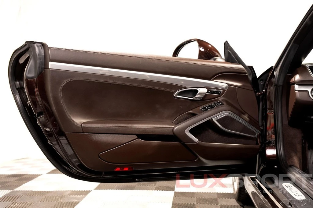 2016 Porsche 981 Boxster S - Image 17 of 24