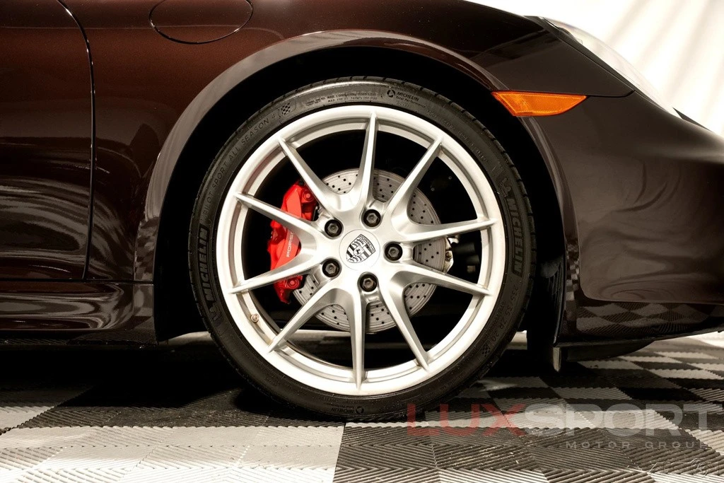 2016 Porsche 981 Boxster S - Image 9 of 24