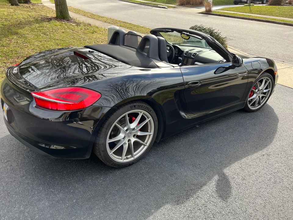 2016 Porsche 981 Boxster S - Image 24 of 31