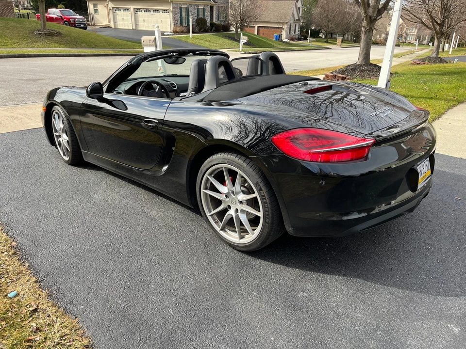 2016 Porsche 981 Boxster S - Image 15 of 31