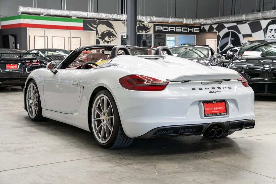 2016 Porsche 981 Boxster Spyder - Image 5 of 19