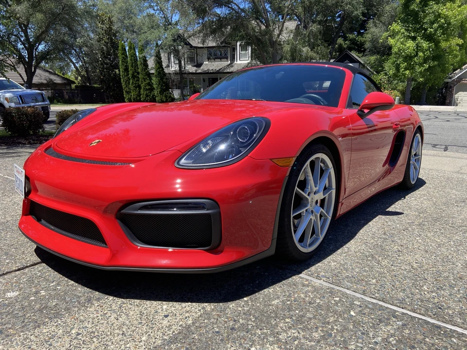 2016 Porsche 981 Boxster Spyder - Image 5 of 31