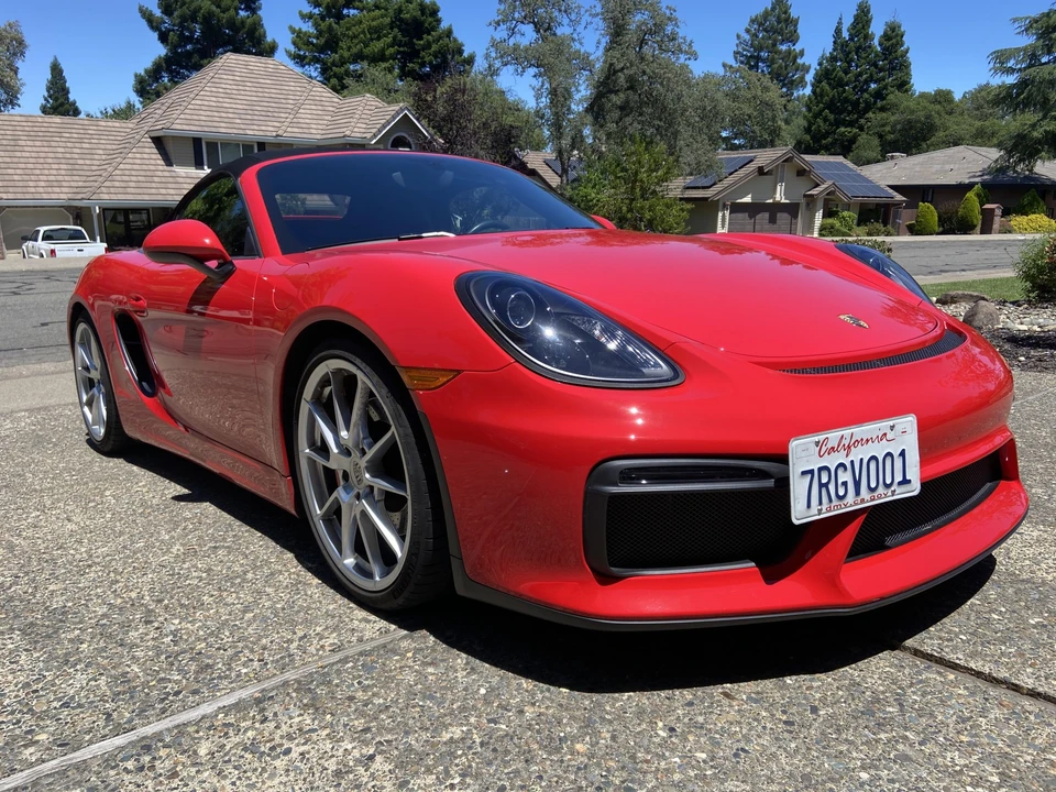 2016 Porsche 981 Boxster Spyder - Image 10 of 31