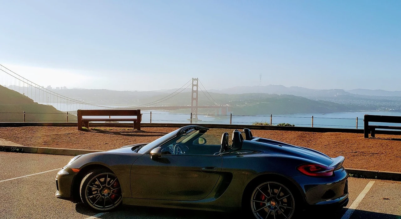 2016 Porsche 981 Boxster Spyder - Image 3 of 20