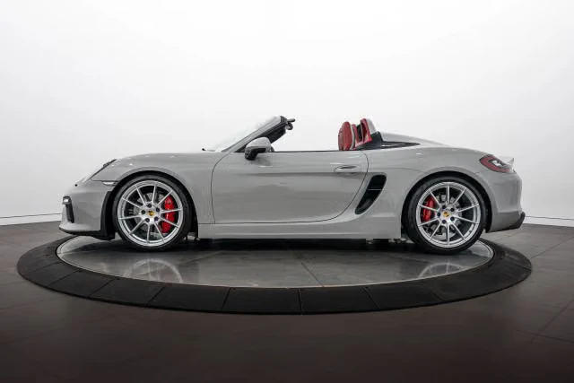 2016 Porsche 981 Boxster Spyder - Image 10 of 31