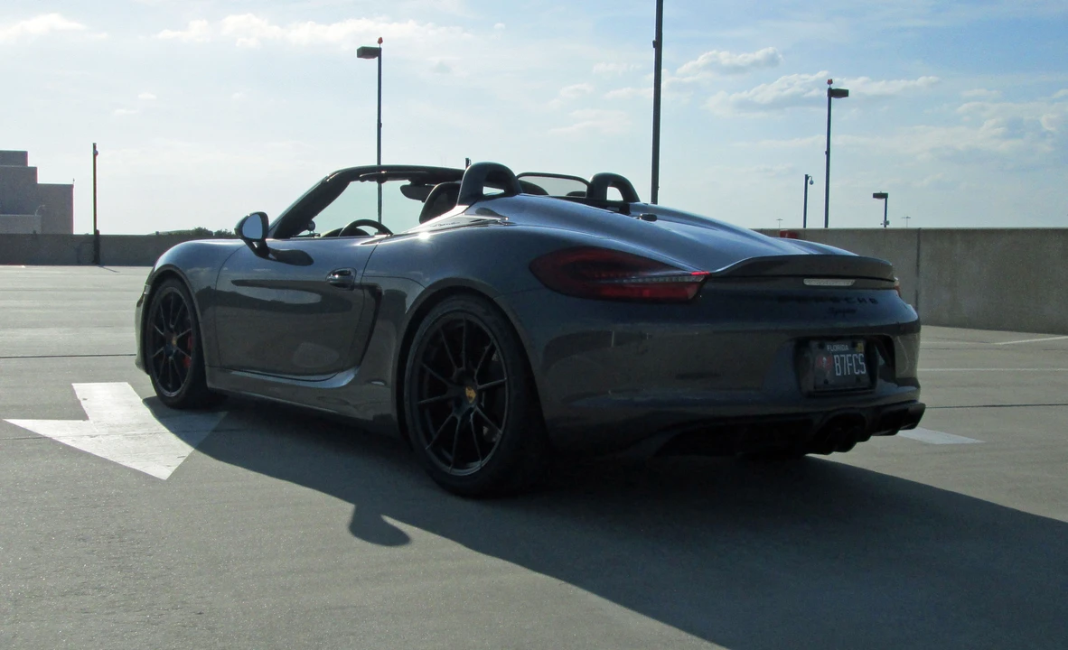2016 Porsche 981 Boxster Spyder - Image 3 of 10