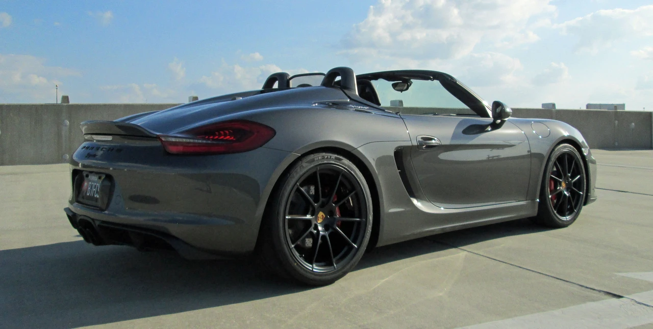 2016 Porsche 981 Boxster Spyder - Image 2 of 10