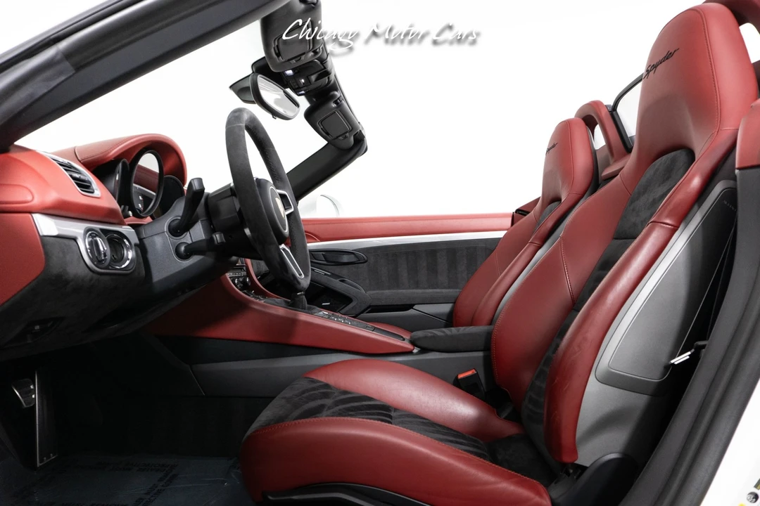 2016 Porsche 981 Boxster Spyder - Image 20 of 21