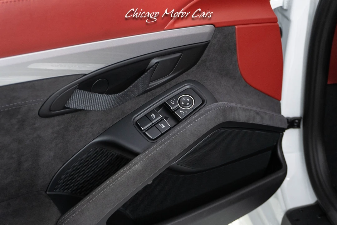 2016 Porsche 981 Boxster Spyder - Image 19 of 21