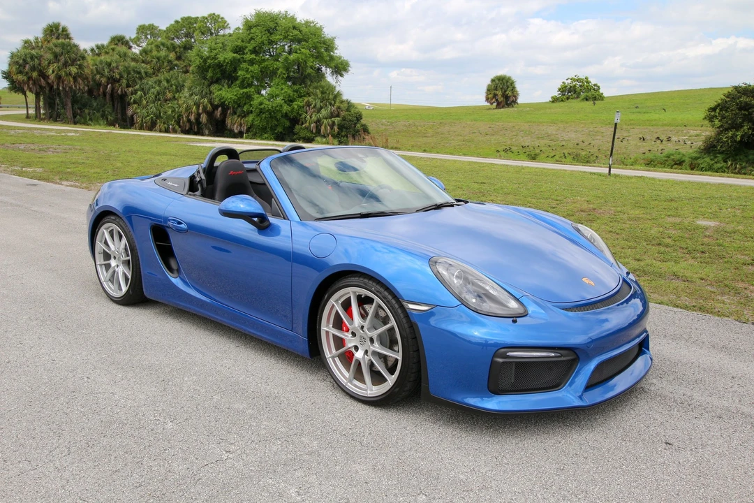 2016 Porsche 981 Boxster Spyder - Image 6 of 31