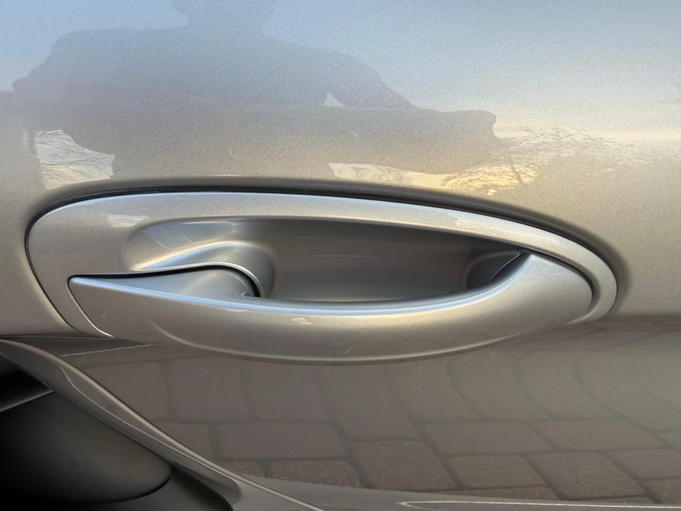 2016 Porsche 981 Boxster Spyder - Image 28 of 31