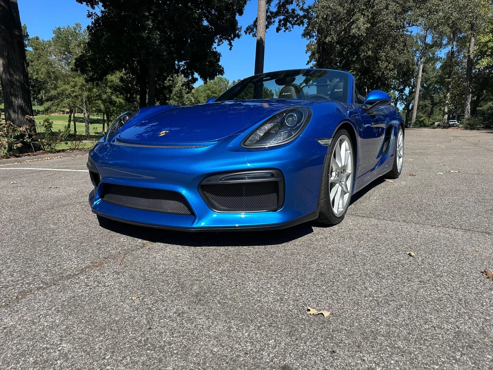 2016 Porsche 981 Boxster Spyder - Image 8 of 31