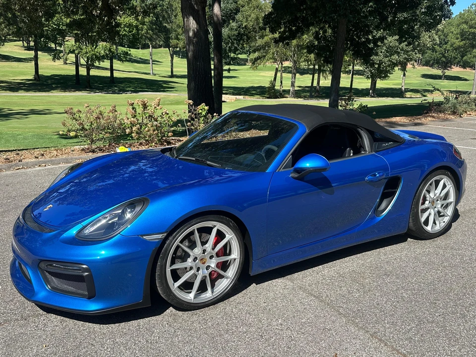 2016 Porsche 981 Boxster Spyder - Image 22 of 31