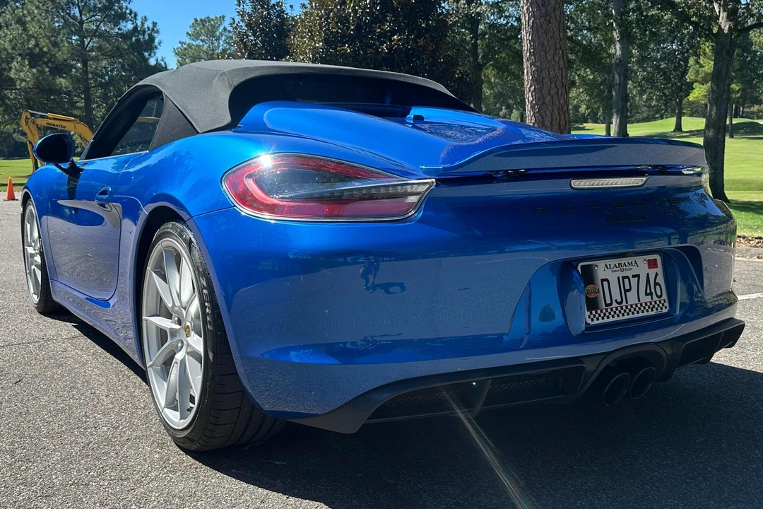 2016 Porsche 981 Boxster Spyder - Image 4 of 31