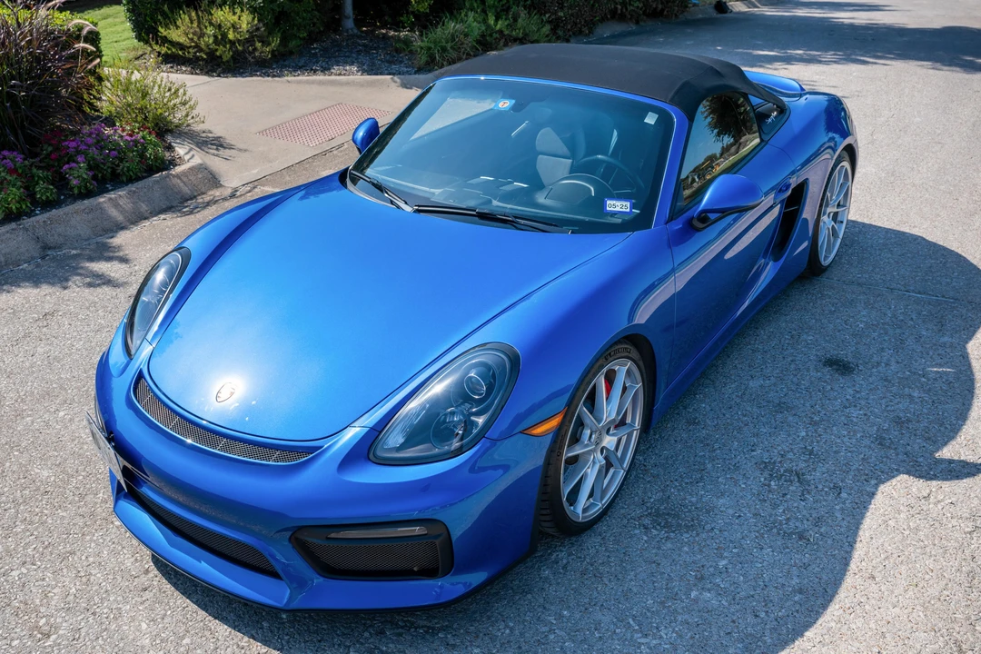 2016 Porsche 981 Boxster Spyder - Image 12 of 31