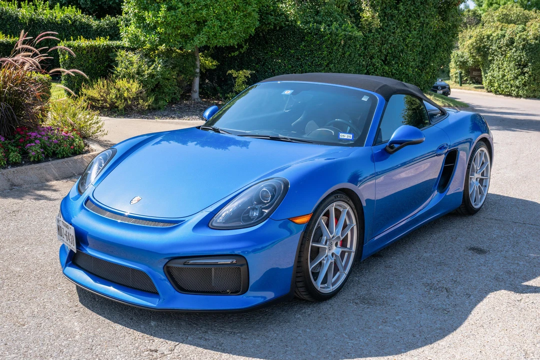 2016 Porsche 981 Boxster Spyder - Image 13 of 31