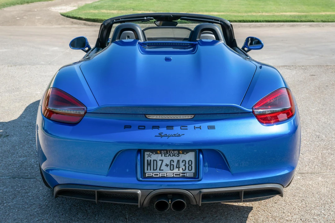 2016 Porsche 981 Boxster Spyder - Image 5 of 31