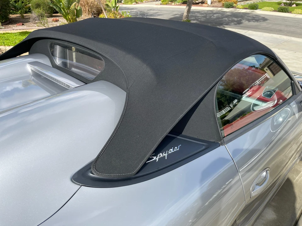 2016 Porsche 981 Boxster Spyder - Image 23 of 31