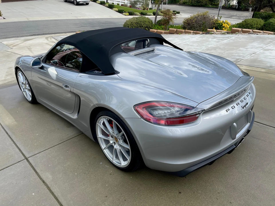 2016 Porsche 981 Boxster Spyder - Image 7 of 31