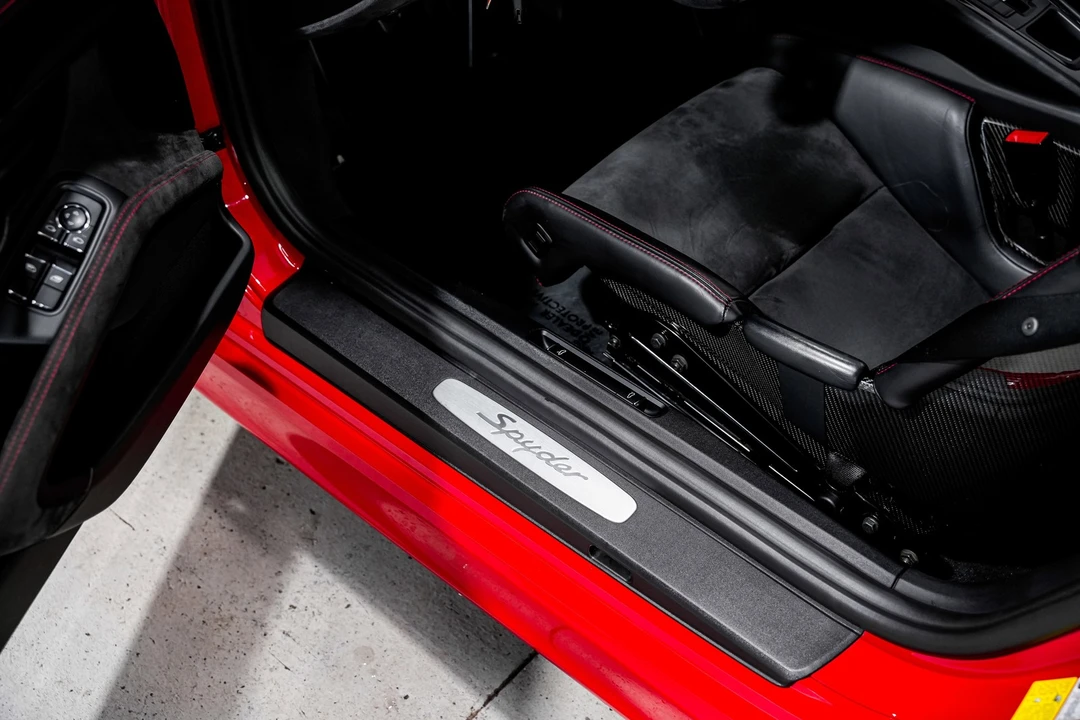 2016 Porsche 981 Boxster Spyder - Image 20 of 21