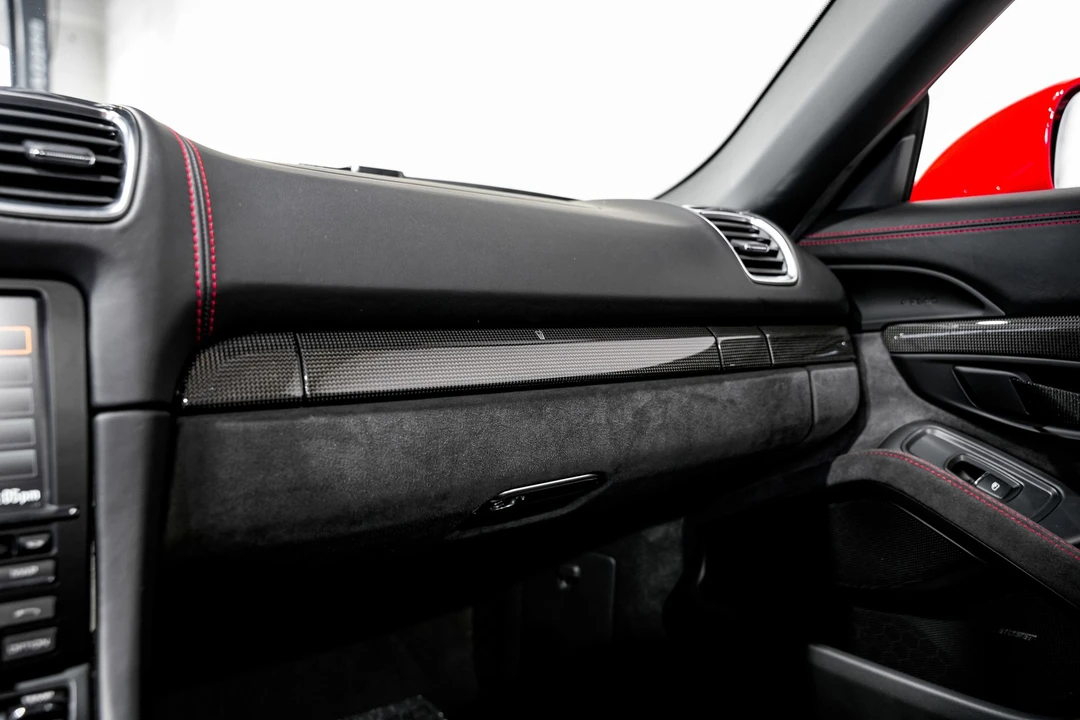 2016 Porsche 981 Boxster Spyder - Image 16 of 21