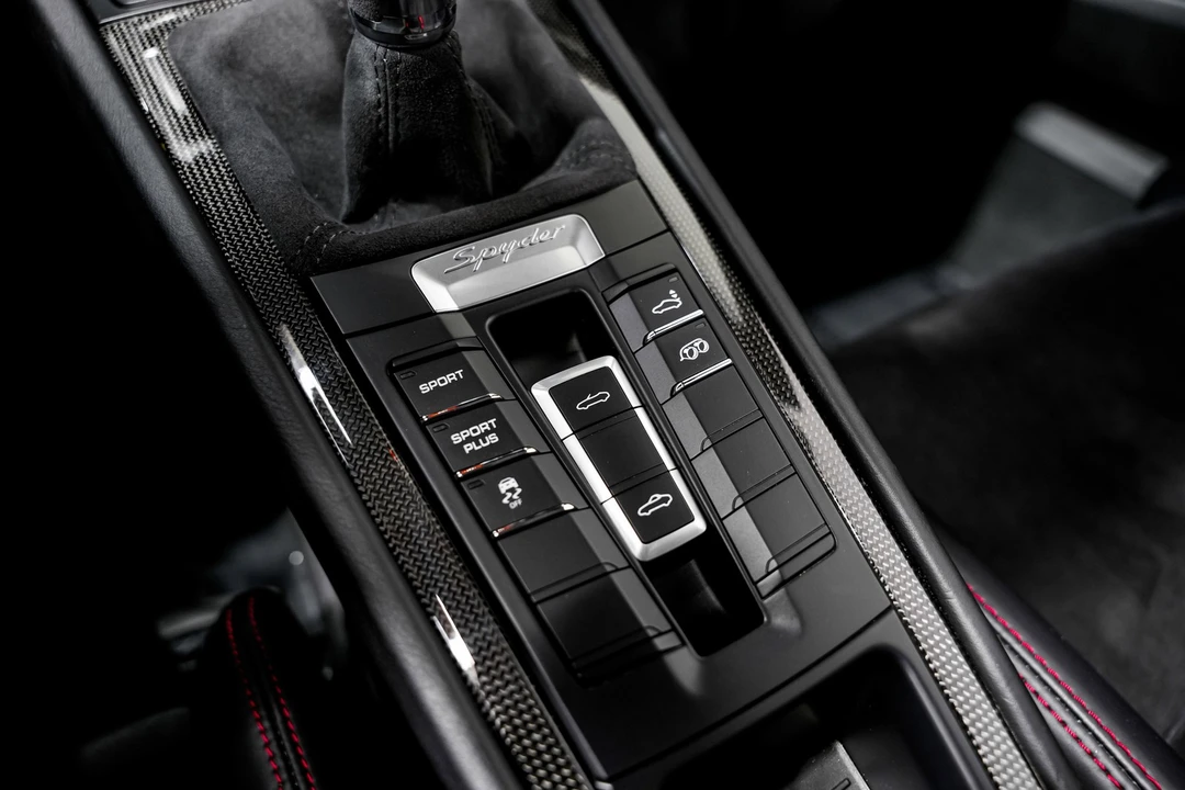 2016 Porsche 981 Boxster Spyder - Image 15 of 21