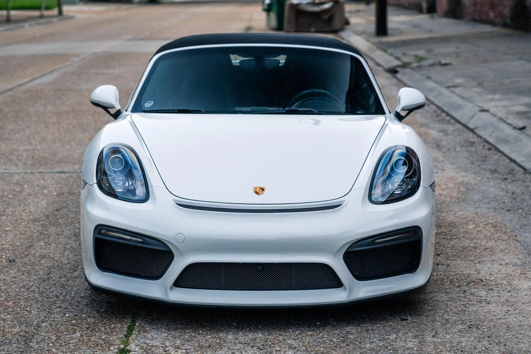 2016 Porsche 981 Boxster Spyder - Image 26 of 31